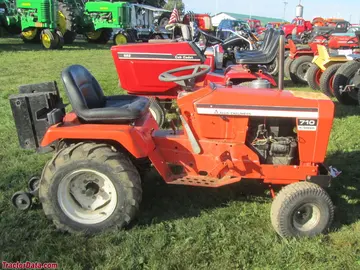 Allis Chalmers 710