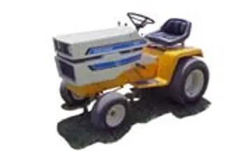 Cub Cadet 1650 tractor photo