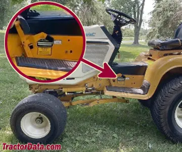 Cub Cadet 2284 序列号位置