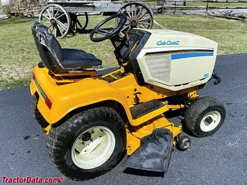 Cub Cadet 1864, rechte Seite.