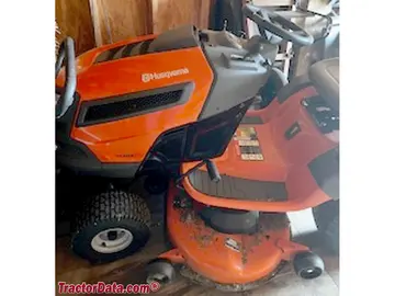 Husqvarna YT46LS Rasen- und Schneeschleuder.