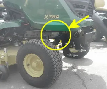 John Deere X354 Seriennummernstandort