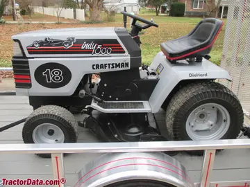 印第500版Craftsman 917.25091,左侧。