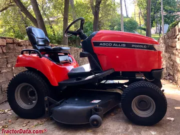 Tractor de jardín AGCO 2020LC.