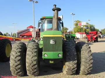 John Deere 8640