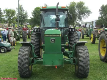 John Deere 2955