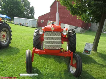 Allis Chalmers D12