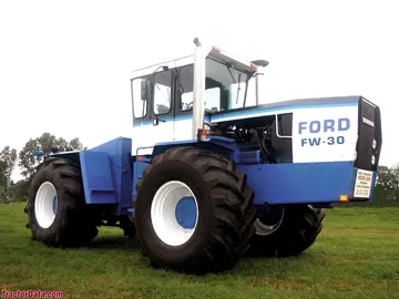 Ford FW-30, lado direito.