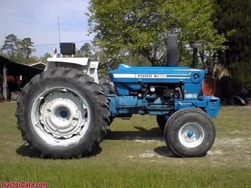 Open station Ford 7600.
