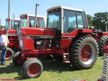 International 886, vordere rechte Seite