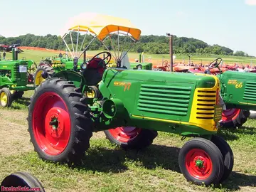 Oliver 77 Cultivo en Filas