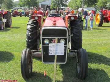 Massey Ferguson 235