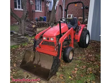 Case International 1120 tractor utilitario compacto.