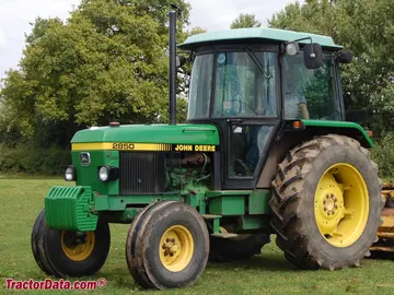Zwei-Rad-Antrieb John Deere 2850 Vielzwecktraktor.