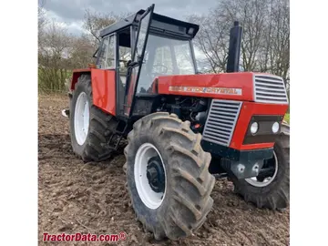 Trator Zetor 12045 para plantio direto.