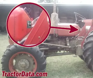 Zetor 6745 Seriennummernstandort