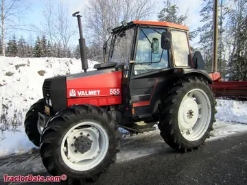 Tractor Valmet 555.