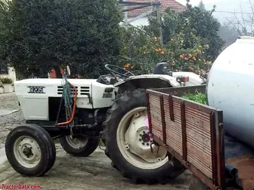 兰博基尼 R 235