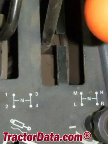 New Holland 9484 变速箱控制