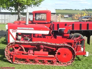 International T-340, linke Seite.