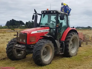 Massey Ferguson 6465, delantero izquierdo.