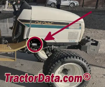 Cub Cadet 7232 序列号位置