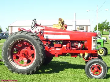 Breitfront-Farmall 350