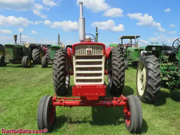 Breitfront-Farmall 460