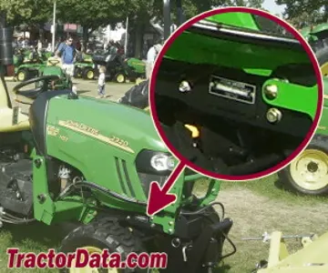 John Deere 2320 localização do número de série