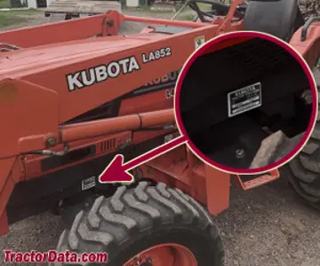 Kubota L4610 Seriennummernstandort