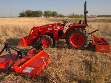 Kubota L3200 mit LA524 Frontlader.