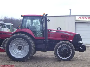 Case IH Magnum 210, rechte Seite.