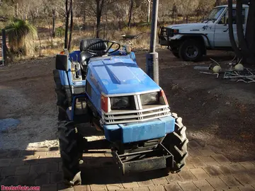 Iseki TU180F.