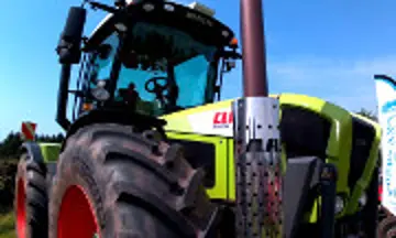 Claas Xerion 3800 Traktor Foto