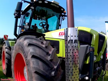 Claas Xerion 3800