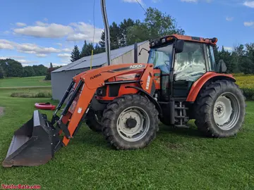 Tractor AGCO LT95A de 2008 con cargador frontal FL400A.