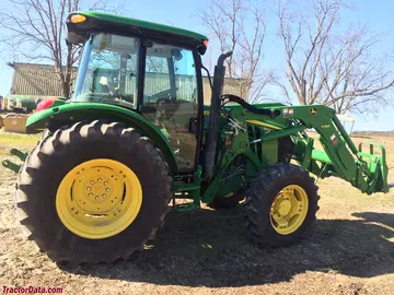 John Deere 5100M mit H260 Frontlader.