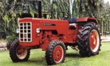 Foto do trator Mahindra 350