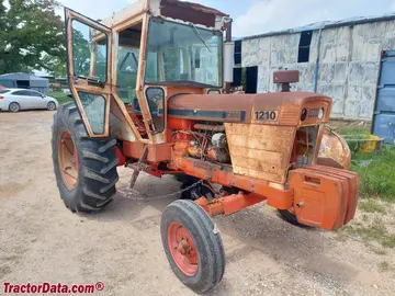 Traktor J.I. Case 1210 Baujahr 1979.