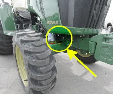 Standort der Seriennummer John Deere 3046R