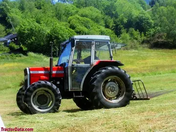 1988 Massey Ferguson 360 in Norwegen.