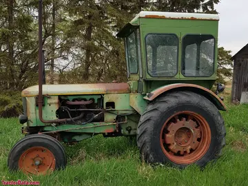 Deutz F4L514, linke Seite.