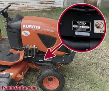 Localização do número de série Kubota BX1880