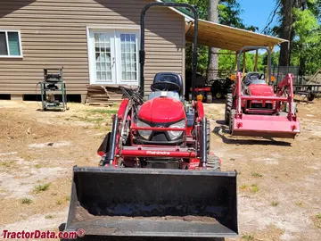 Mahindra eMax 22S kompakter Nutzschlepper.
