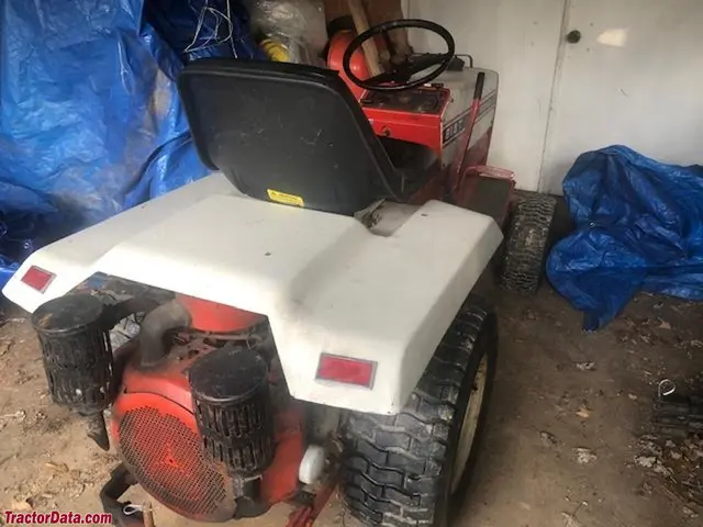 818