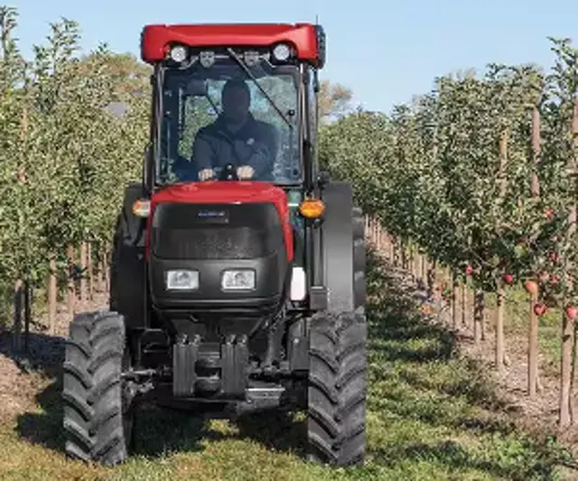Farmall 90N und 120N