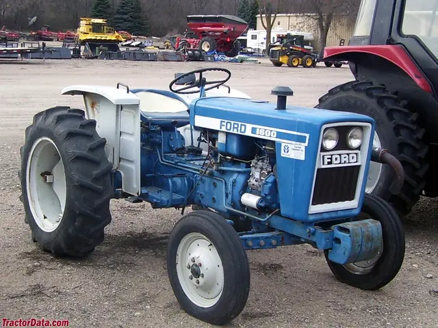1600
