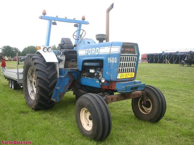 9600