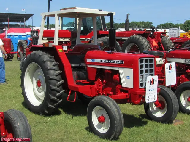 475