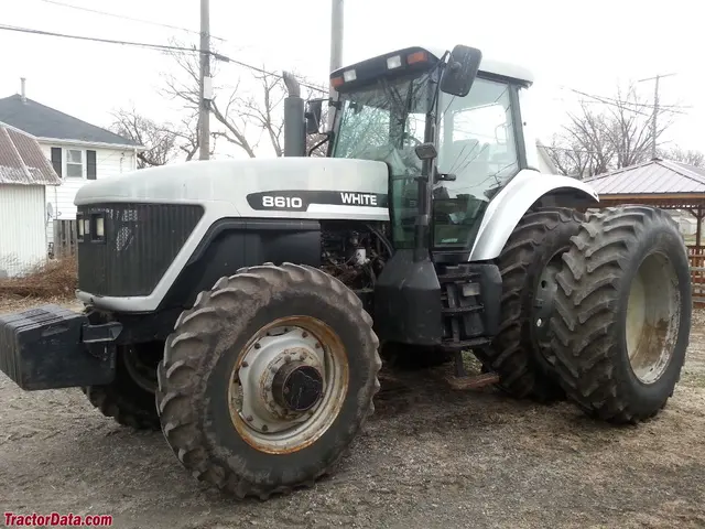 8610